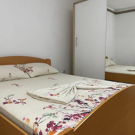 Apartmani Dora Leskovac Leskovac  Exterior photo