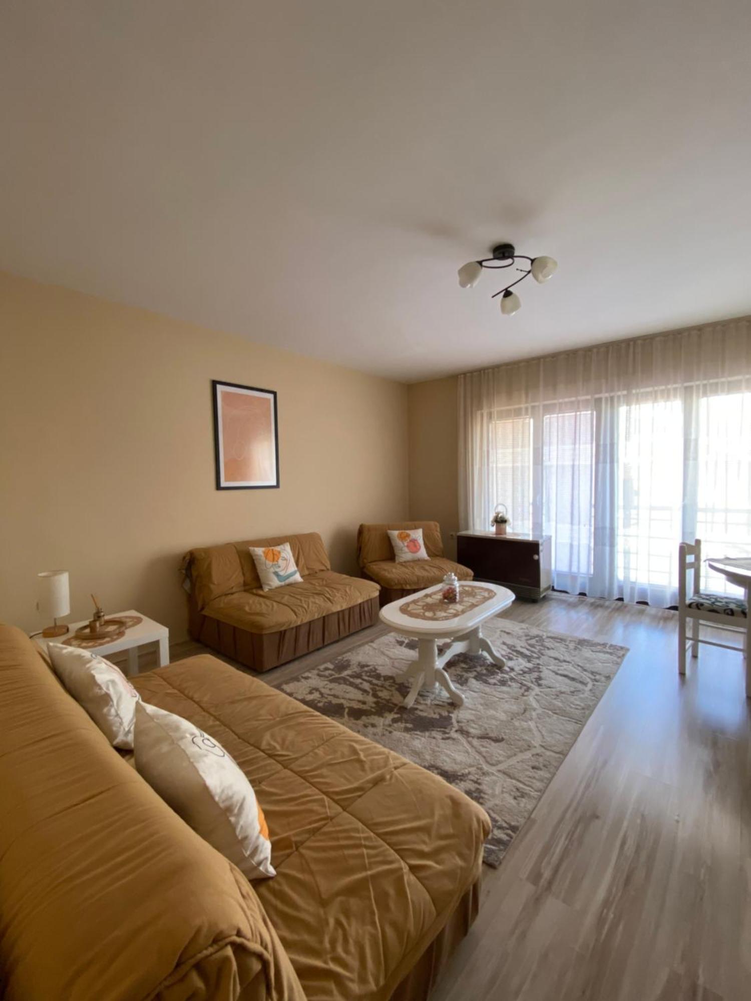 Apartmani Dora Leskovac Leskovac  Exterior photo