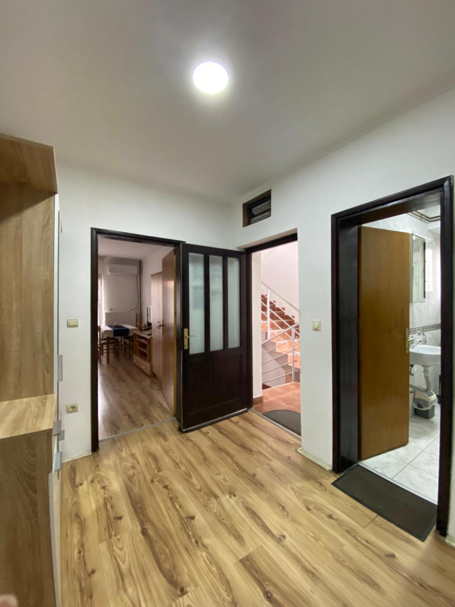 Apartmani Dora Leskovac Leskovac  Exterior photo