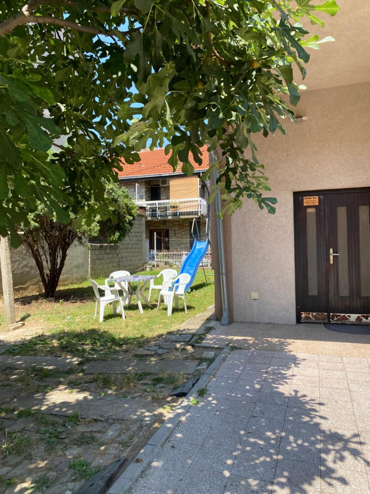 Apartmani Dora Leskovac Leskovac  Exterior photo